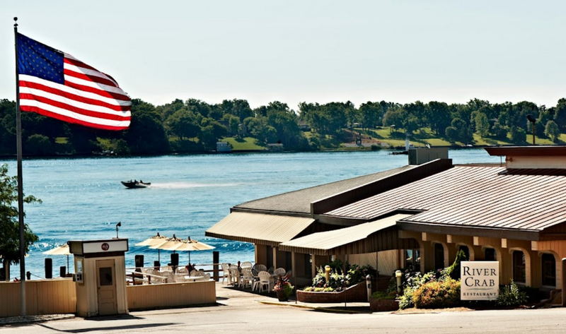 River Crab Blue Water Inn (Stew Cunninghams Fishermans Wharf) - From Website (newer photo)